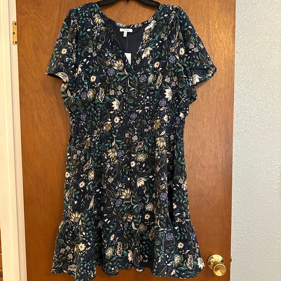 Maurices Dresses & Skirts - Maurices Navy Floral Midi Dress